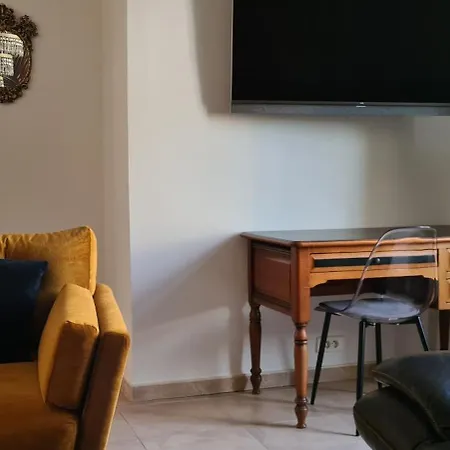 Confidences Escale à 4*