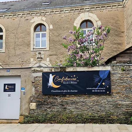 Confidences Escale à 4*